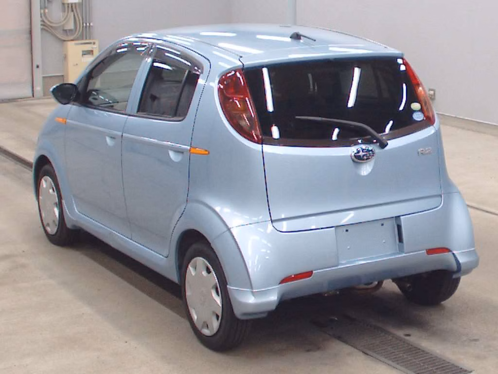 SUBARU R2