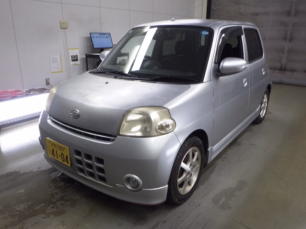 DAIHATSU ESSE