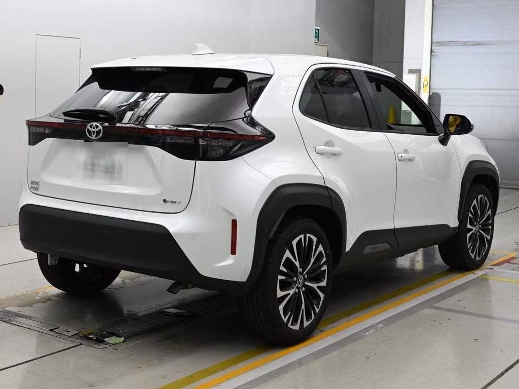TOYOTA YARIS CROSS