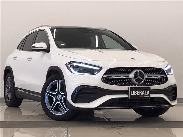 MERCEDES-BENZ GLA-CLASS