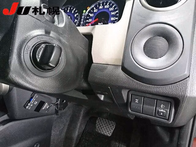 MAZDA VERISA