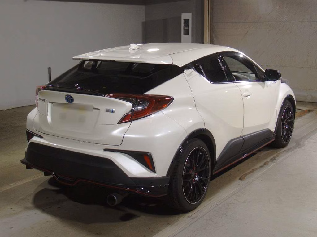 TOYOTA C-HR