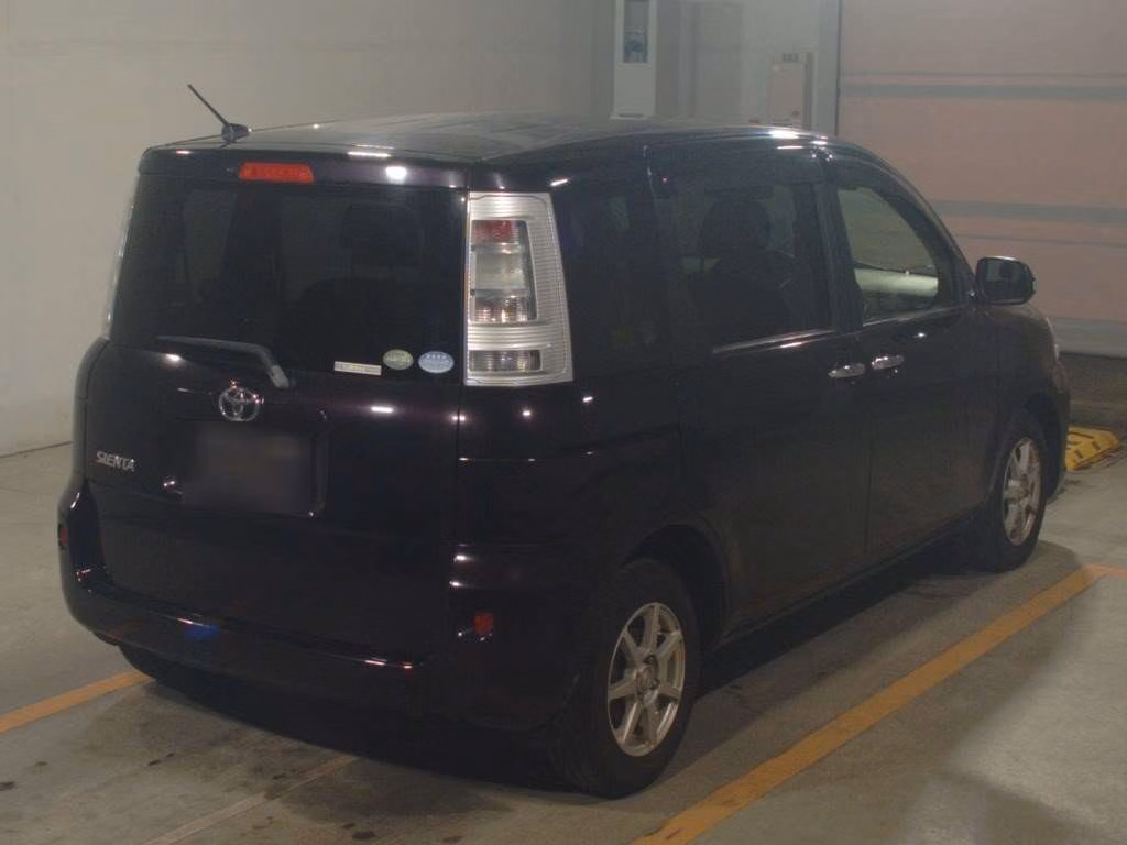 TOYOTA SIENTA