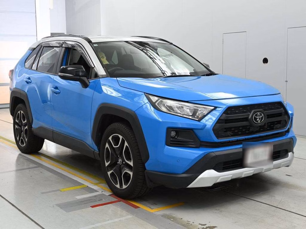 TOYOTA RAV4