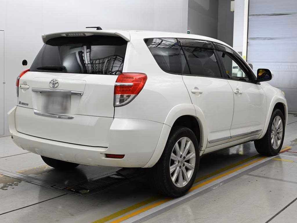 TOYOTA VANGUARD