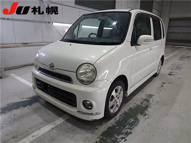 DAIHATSU MOVE LATTE