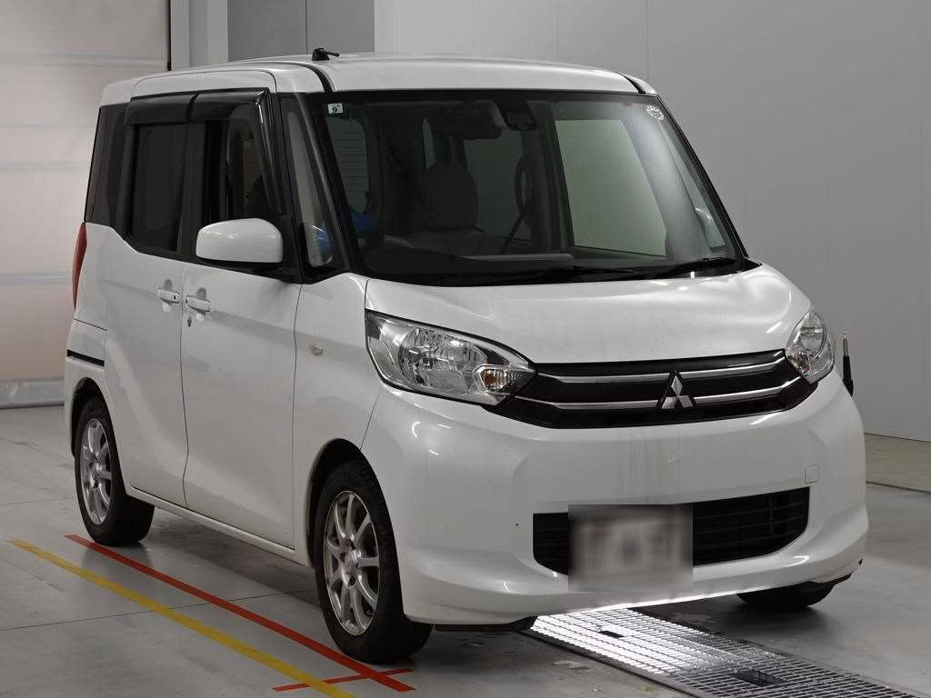 MITSUBISHI EK SPACE