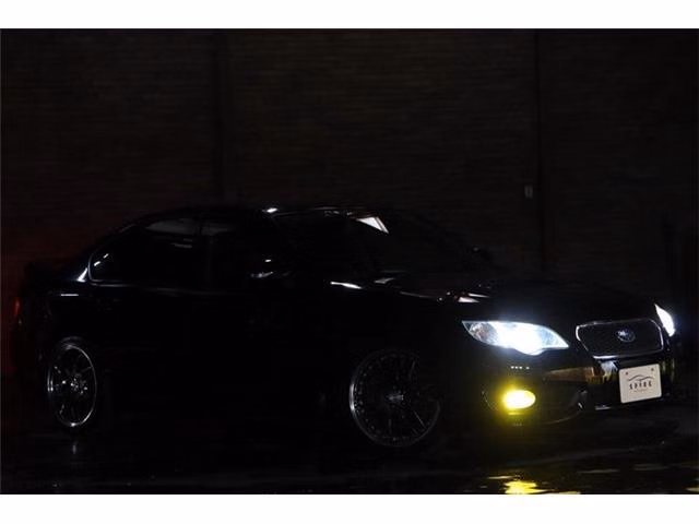 SUBARU LEGACY B4