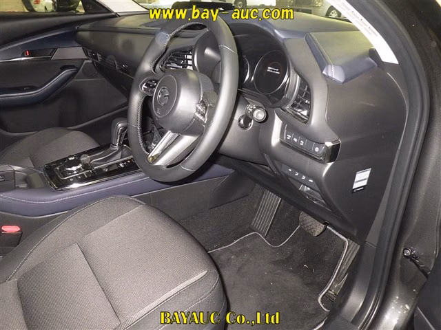 MAZDA CX-30