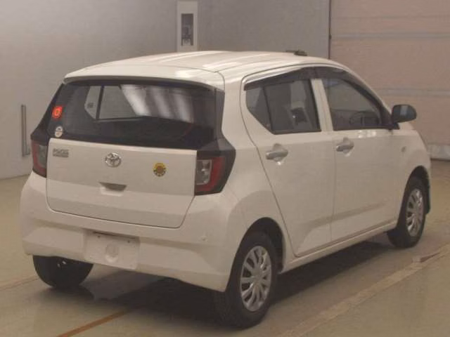 TOYOTA PIXIS EPOCH