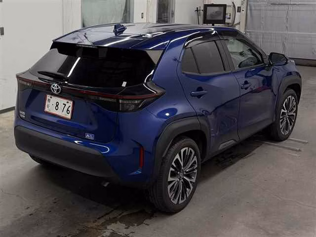 TOYOTA YARIS CROSS
