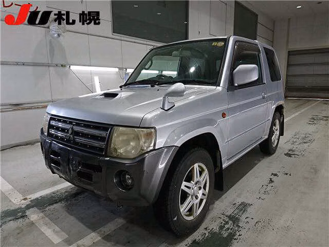 MITSUBISHI PAJERO MINI