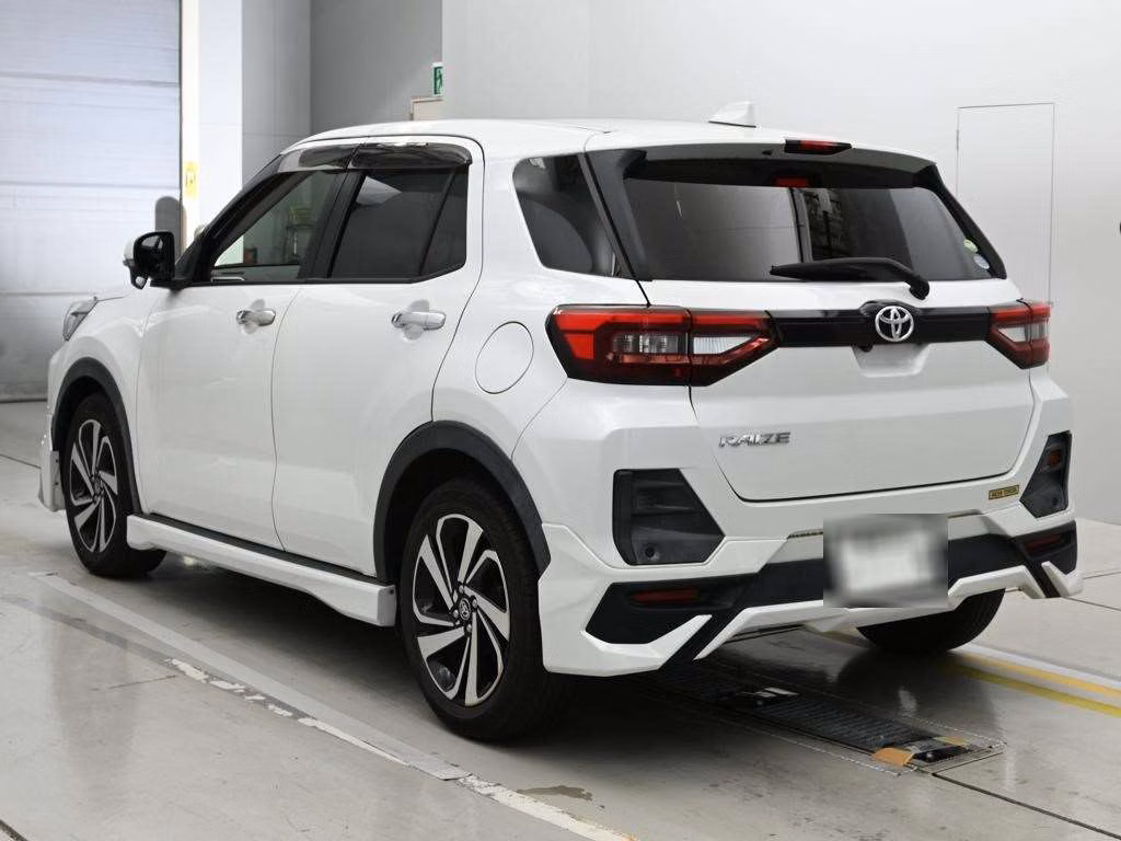 TOYOTA RAIZE