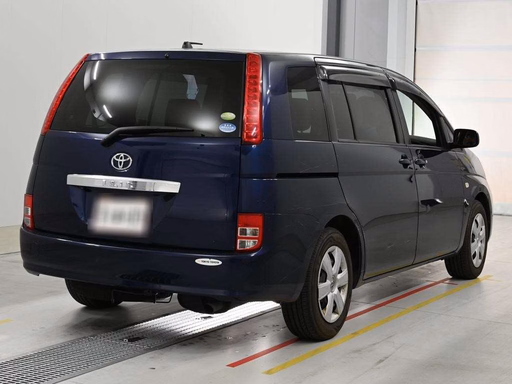 TOYOTA ISIS