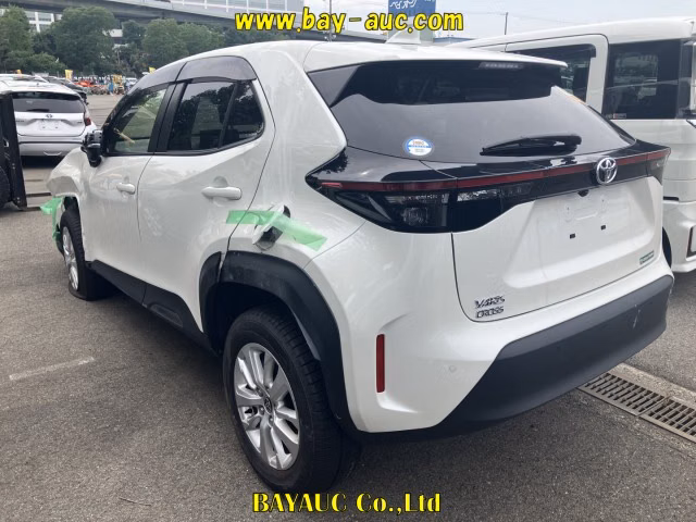 TOYOTA YARIS CROSS