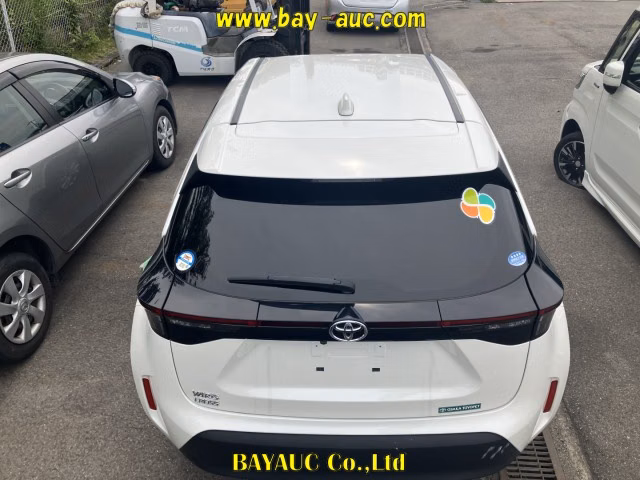 TOYOTA YARIS CROSS