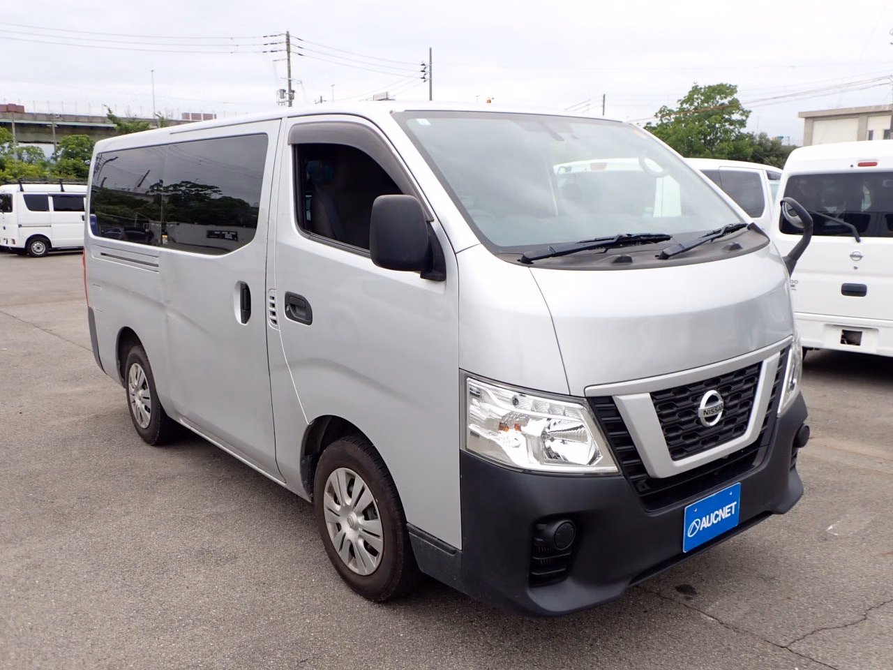 NISSAN NV350 CARAVAN