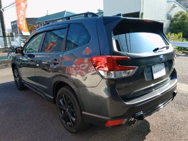 SUBARU FORESTER