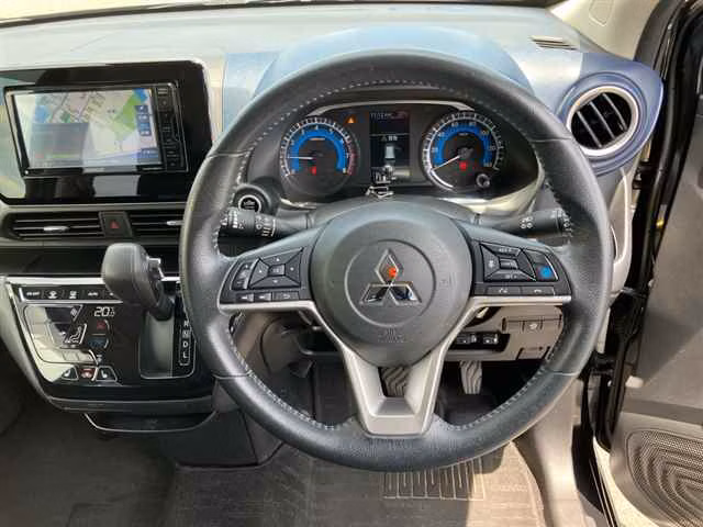 MITSUBISHI EK X