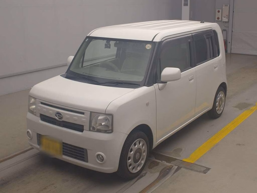 DAIHATSU MOVE CONTE