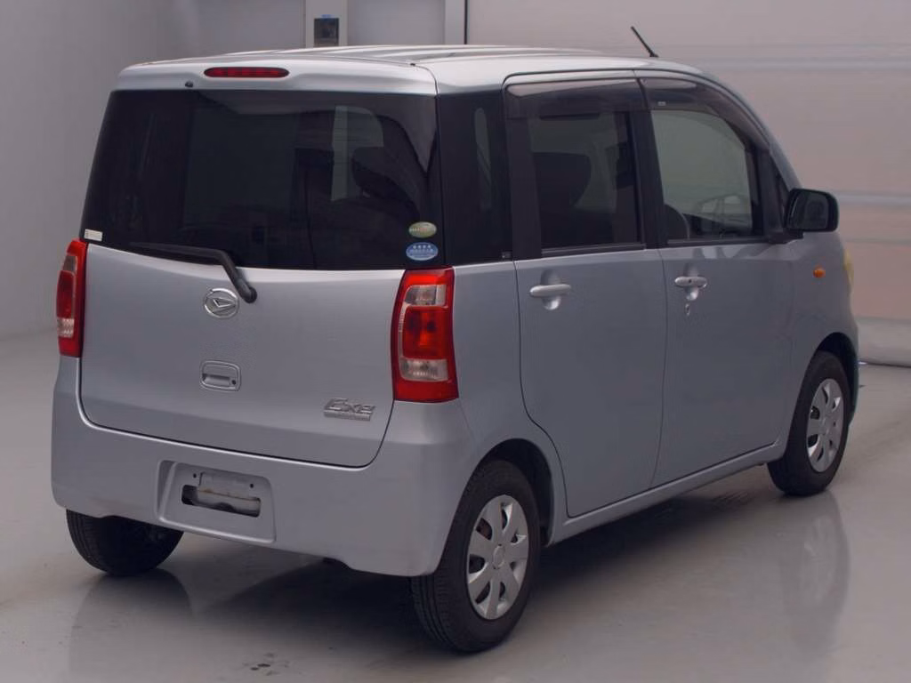 DAIHATSU TANTO EXE