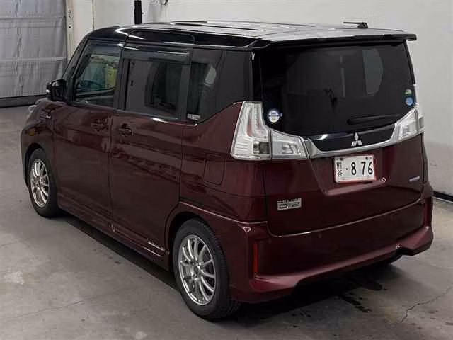 MITSUBISHI DELICA D:2