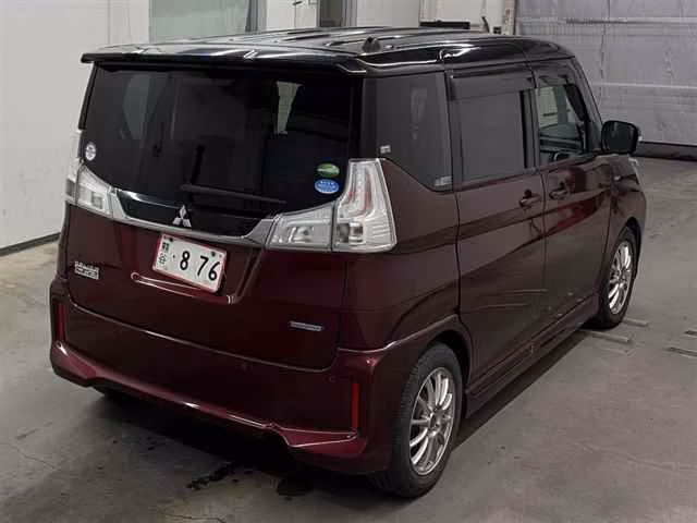 MITSUBISHI DELICA D:2