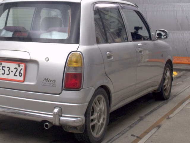 DAIHATSU MIRA GINO