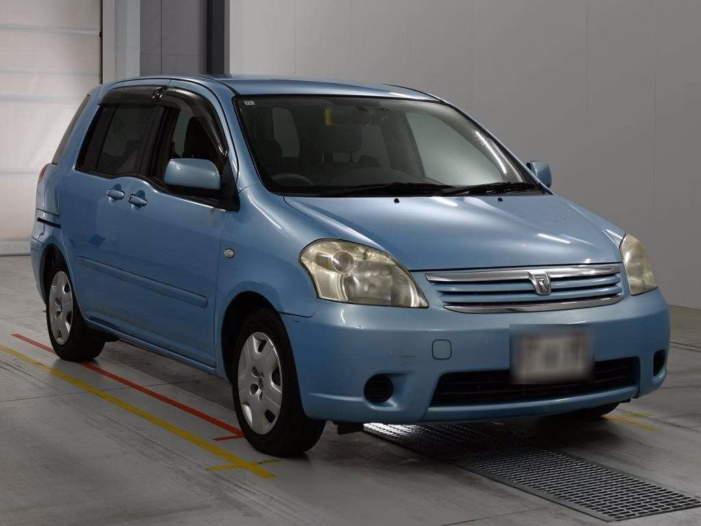 TOYOTA RAUM