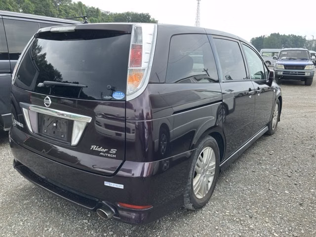 NISSAN PRESAGE