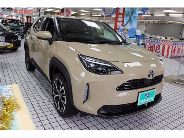 TOYOTA YARIS CROSS