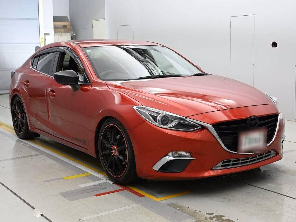 MAZDA AXELA