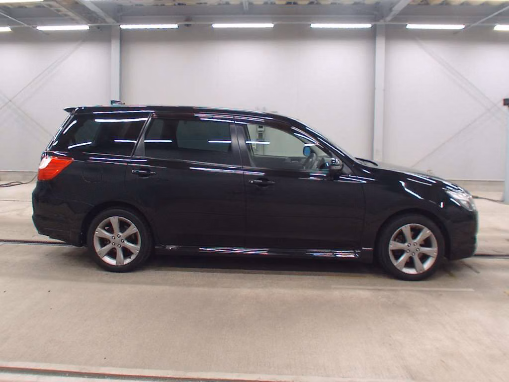 SUBARU EXIGA