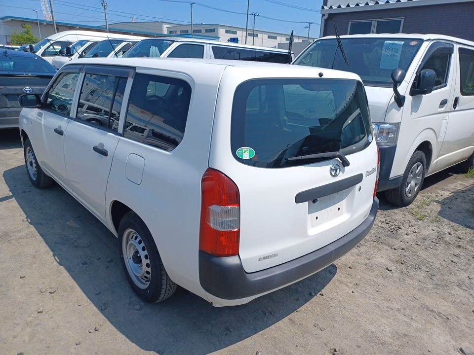 TOYOTA PROBOX