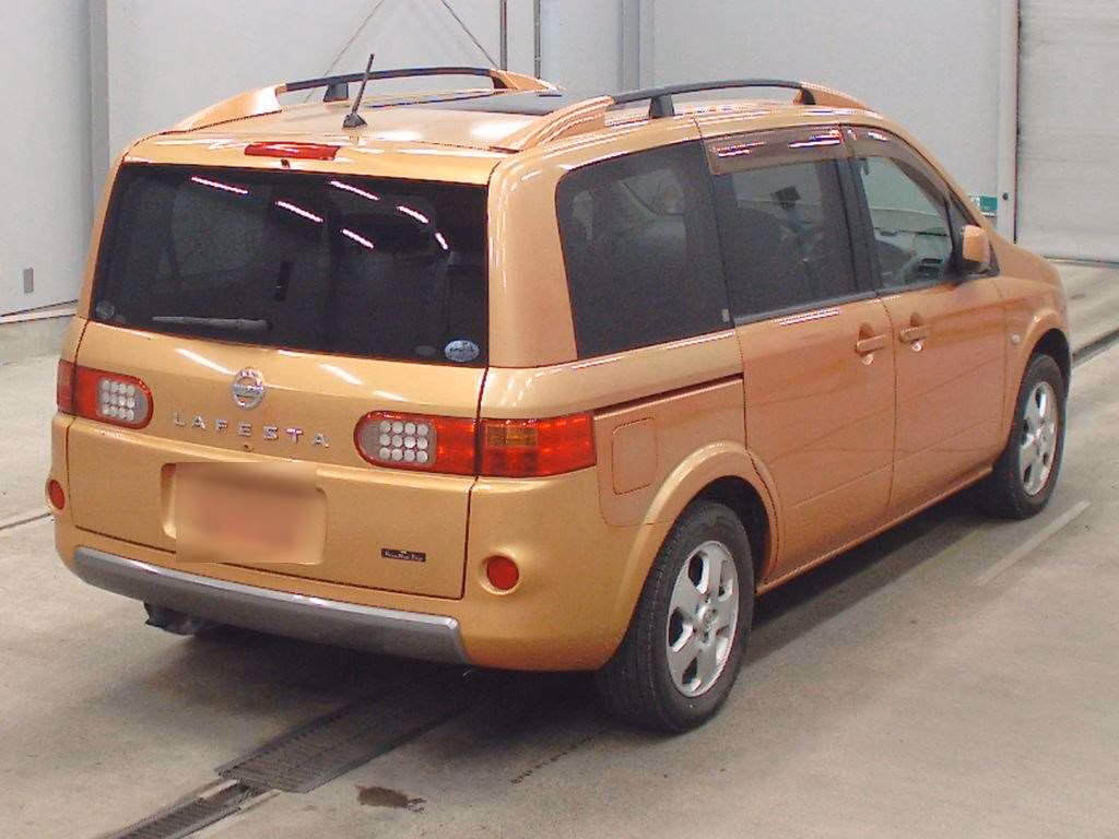 NISSAN LAFESTA