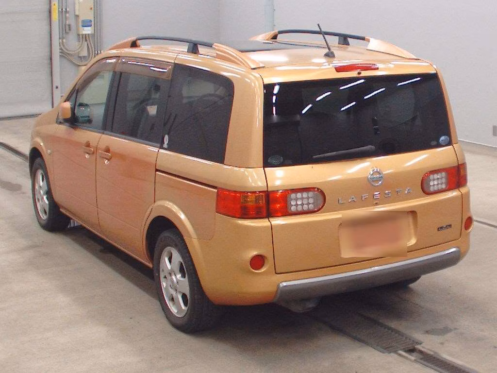 NISSAN LAFESTA