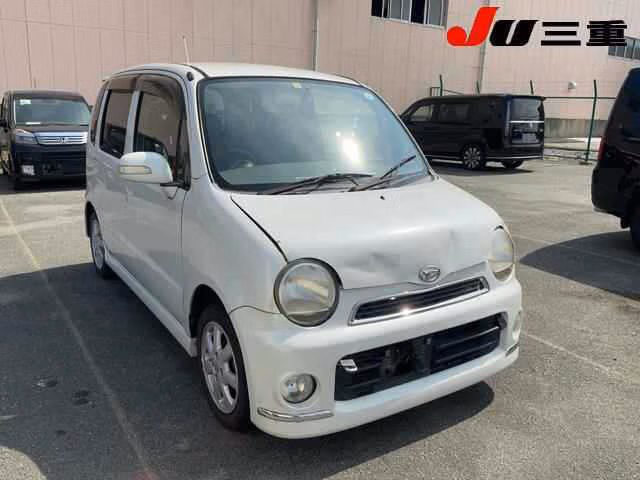 DAIHATSU MOVE LATTE