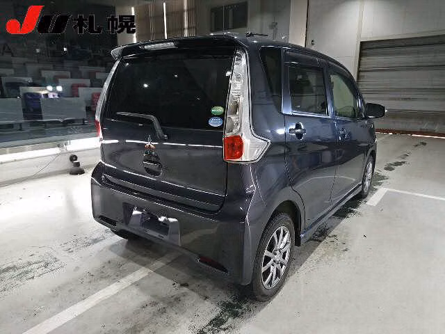 MITSUBISHI EK CUSTOM