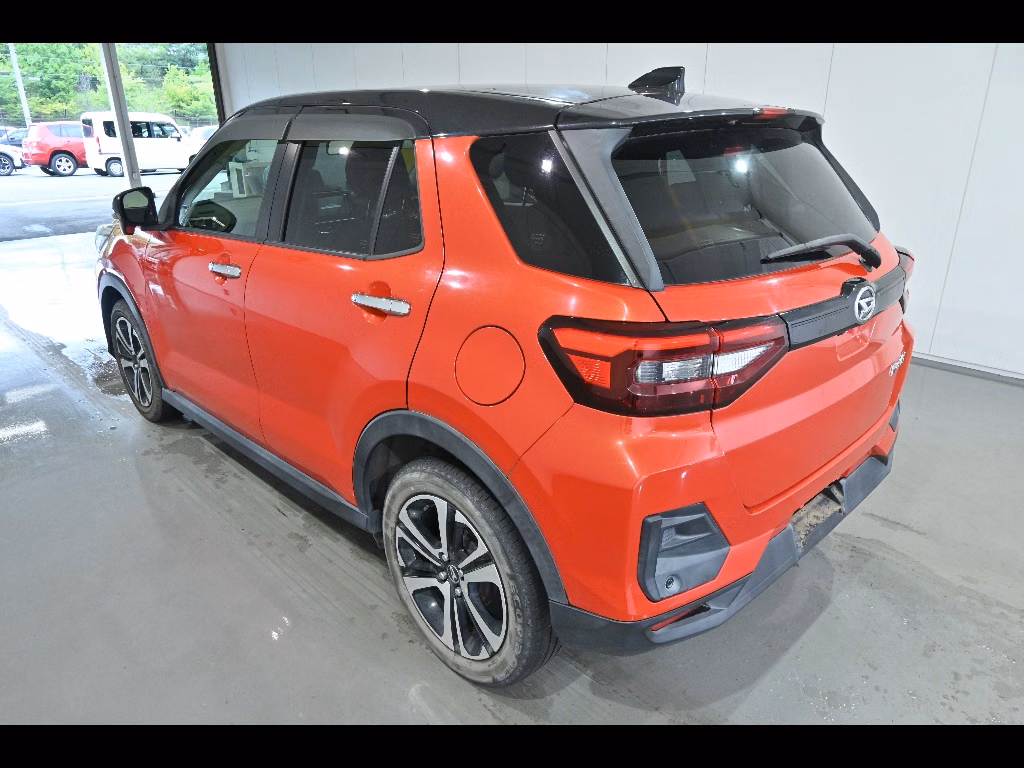 DAIHATSU ROCKY