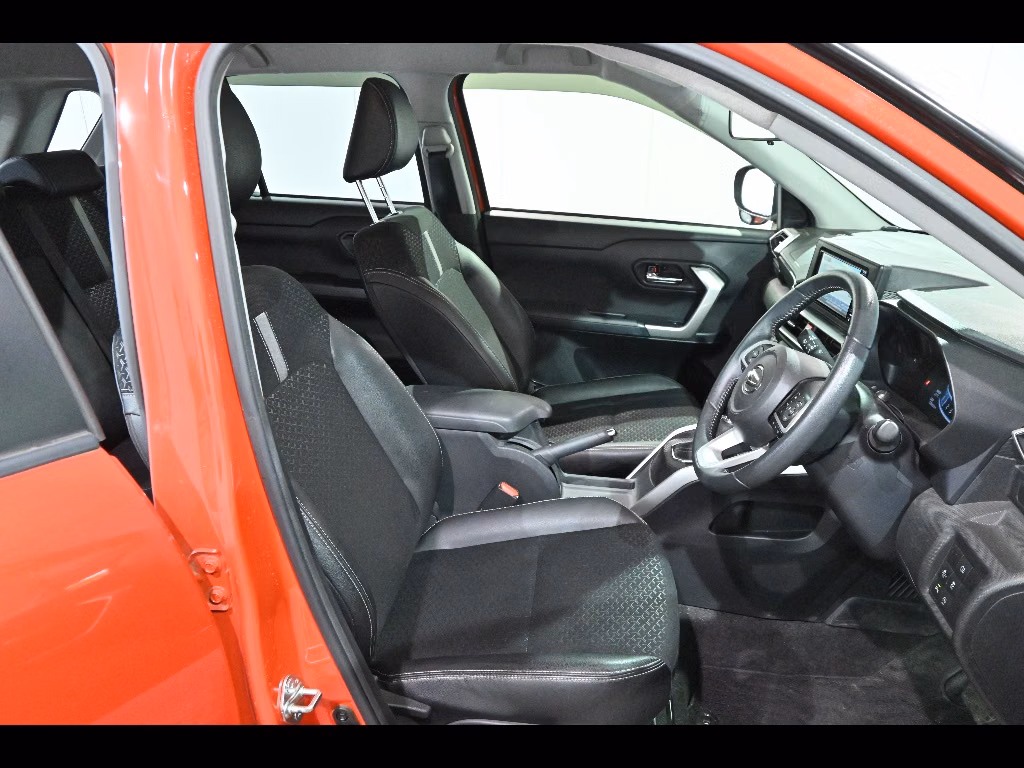 DAIHATSU ROCKY