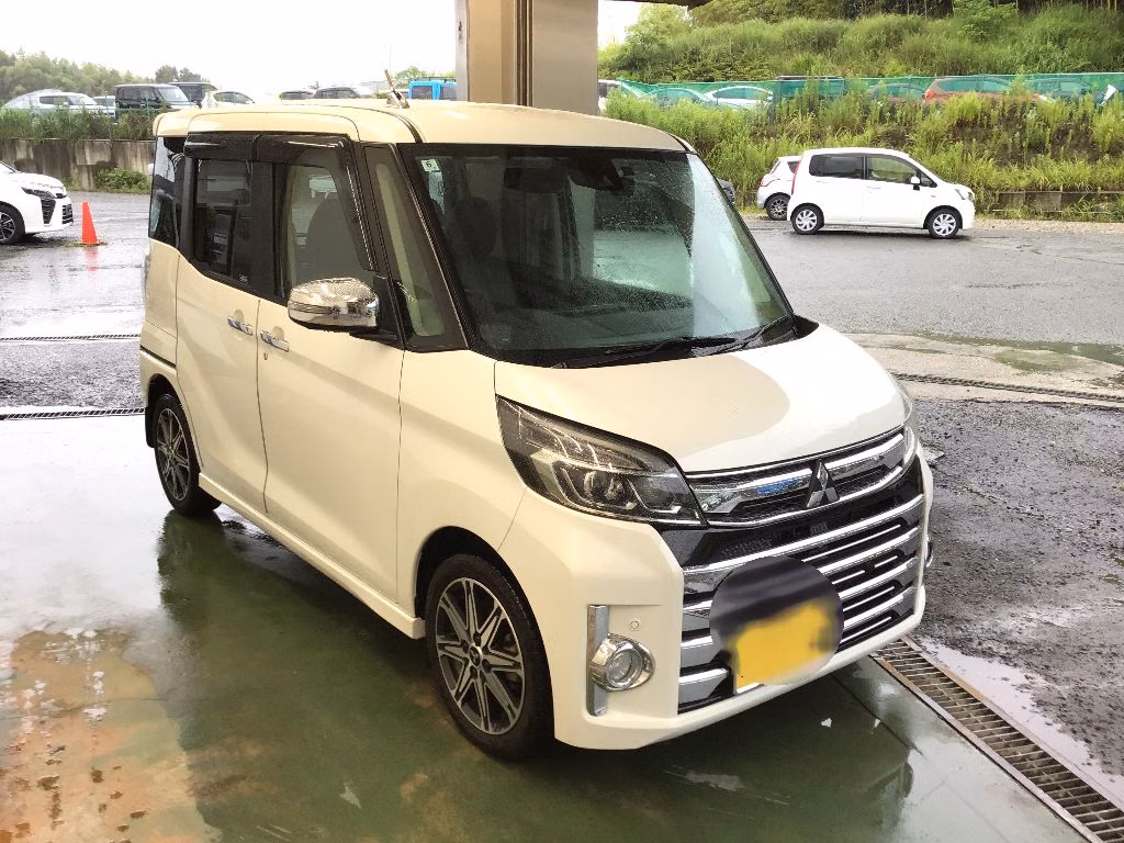 MITSUBISHI EK SPACE