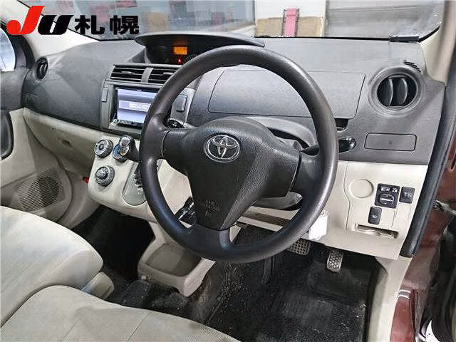 TOYOTA PASSO SETTE