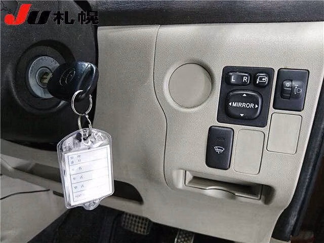 TOYOTA PASSO SETTE