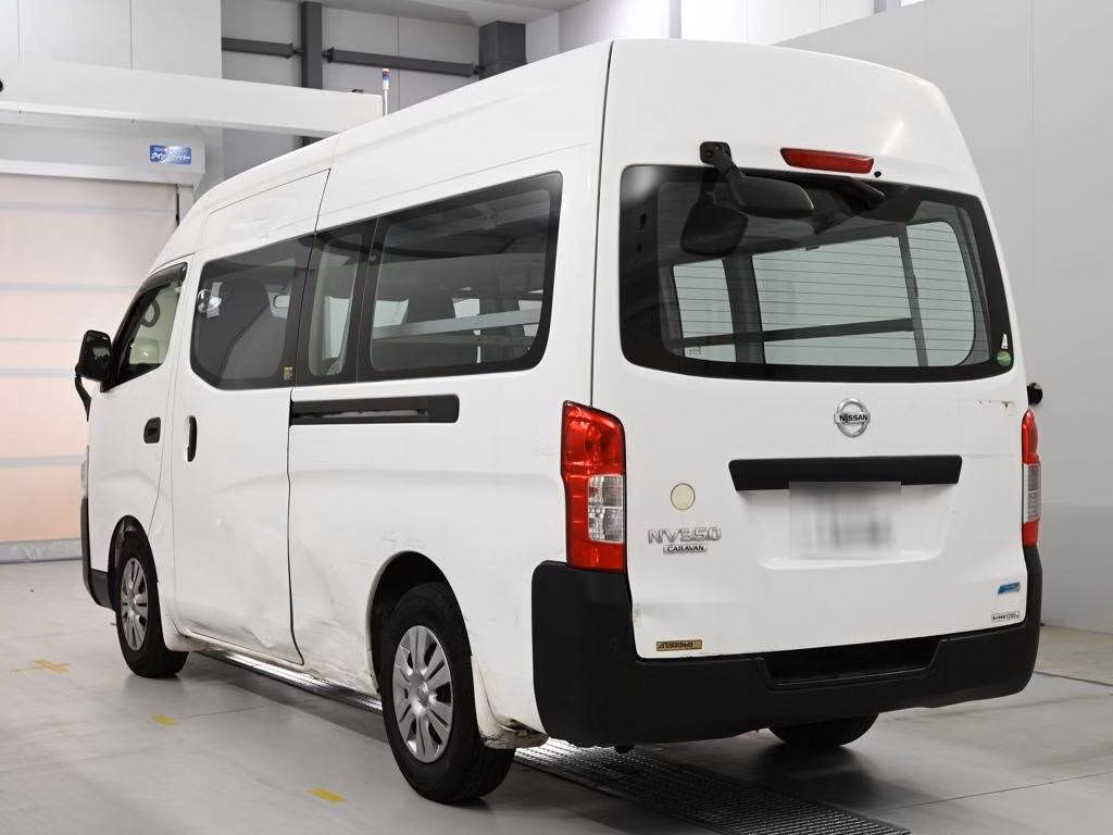 NISSAN NV350 CARAVAN