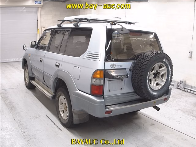 TOYOTA LAND CRUISER PRADO