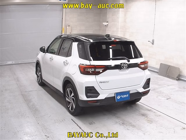 TOYOTA RAIZE