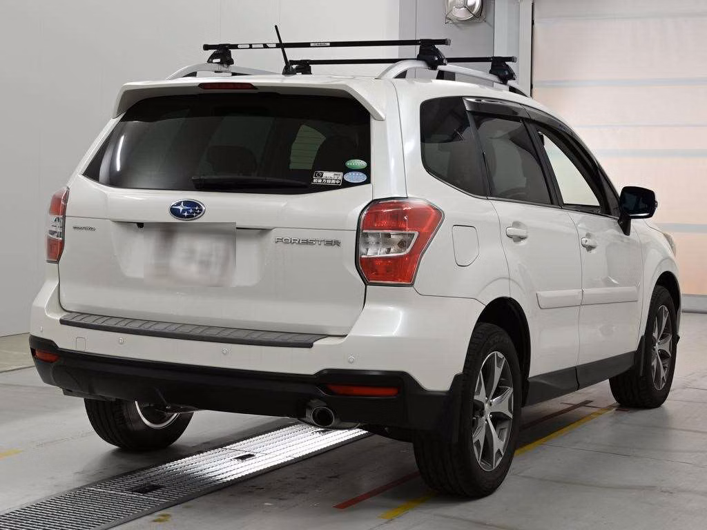 SUBARU FORESTER