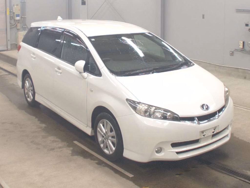 TOYOTA WISH