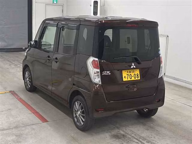 MITSUBISHI EK SPACE