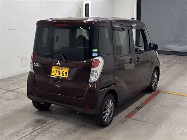 MITSUBISHI EK SPACE